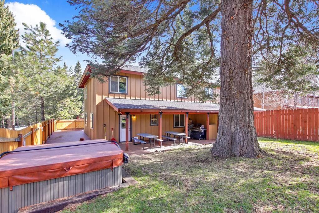 Magical Mccall Retreat Near Golf Course And Lake Exterior photo