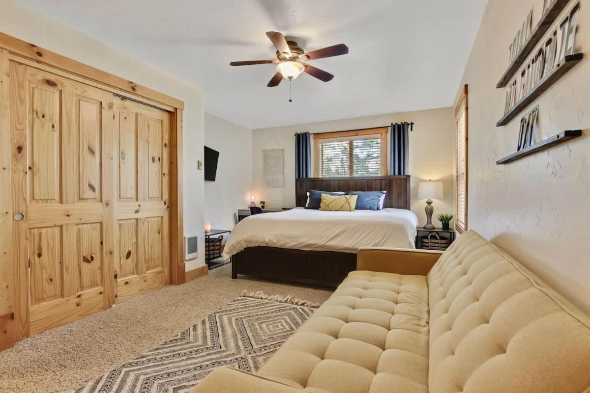 Magical Mccall Retreat Near Golf Course And Lake Exterior photo